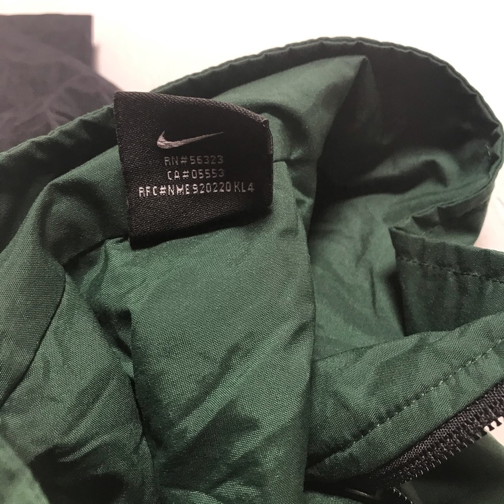 Nike Windbreaker jacket Mens XL green black top - Picture 5 of 7